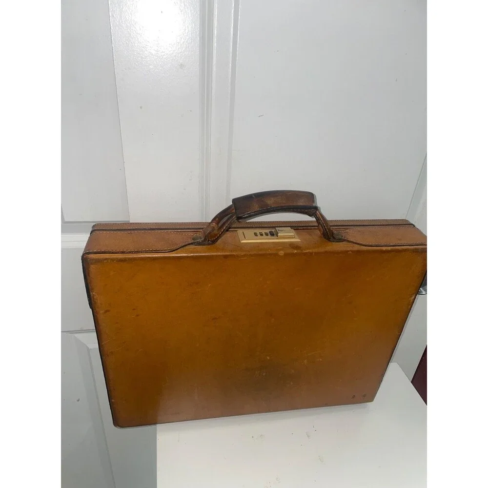 Hartmann Luggage Belting Leather Deluxe Slimline 4